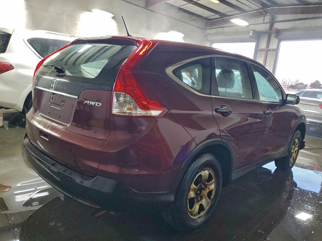 2013 HONDA CR-V LX photo 3