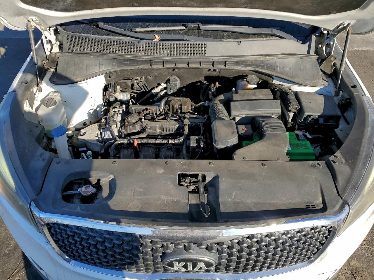 2016 KIA SORENTO LX photo 11