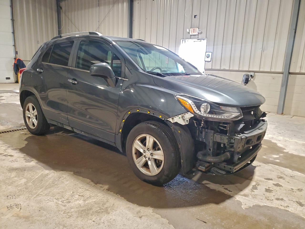 2017 CHEVROLET TRAX 1LT photo 4