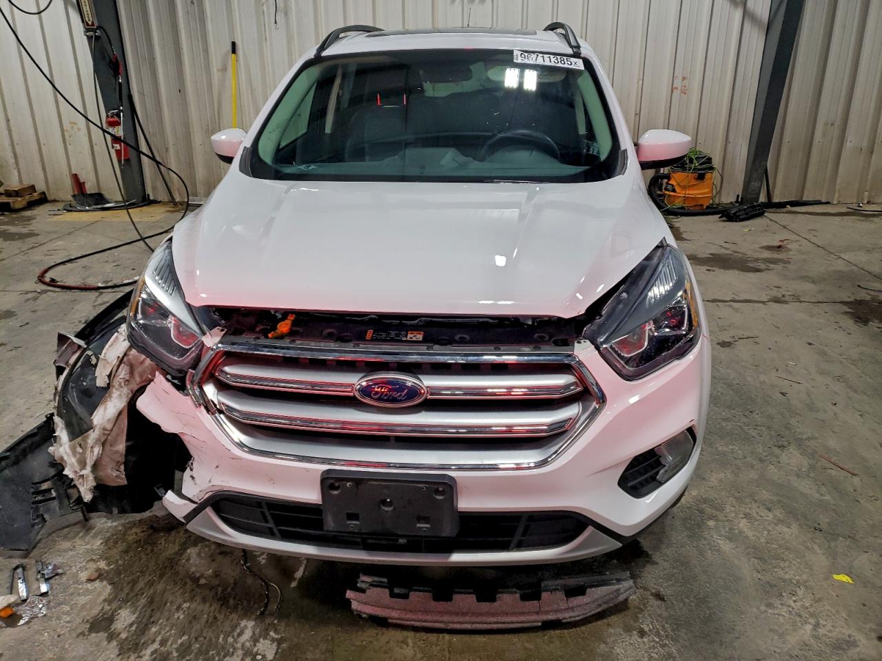 2017 FORD ESCAPE SE photo 5