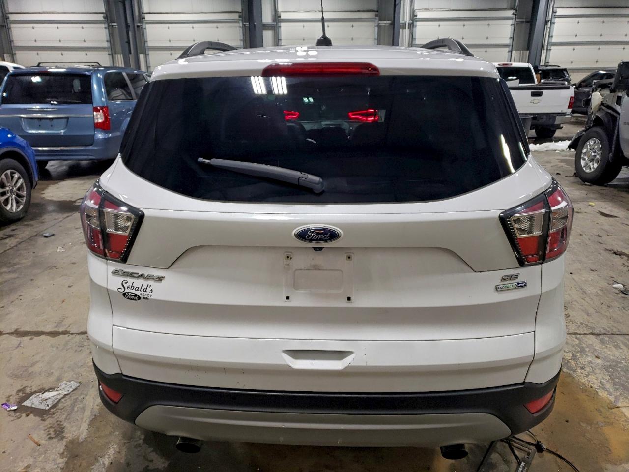 2017 FORD ESCAPE SE photo 6