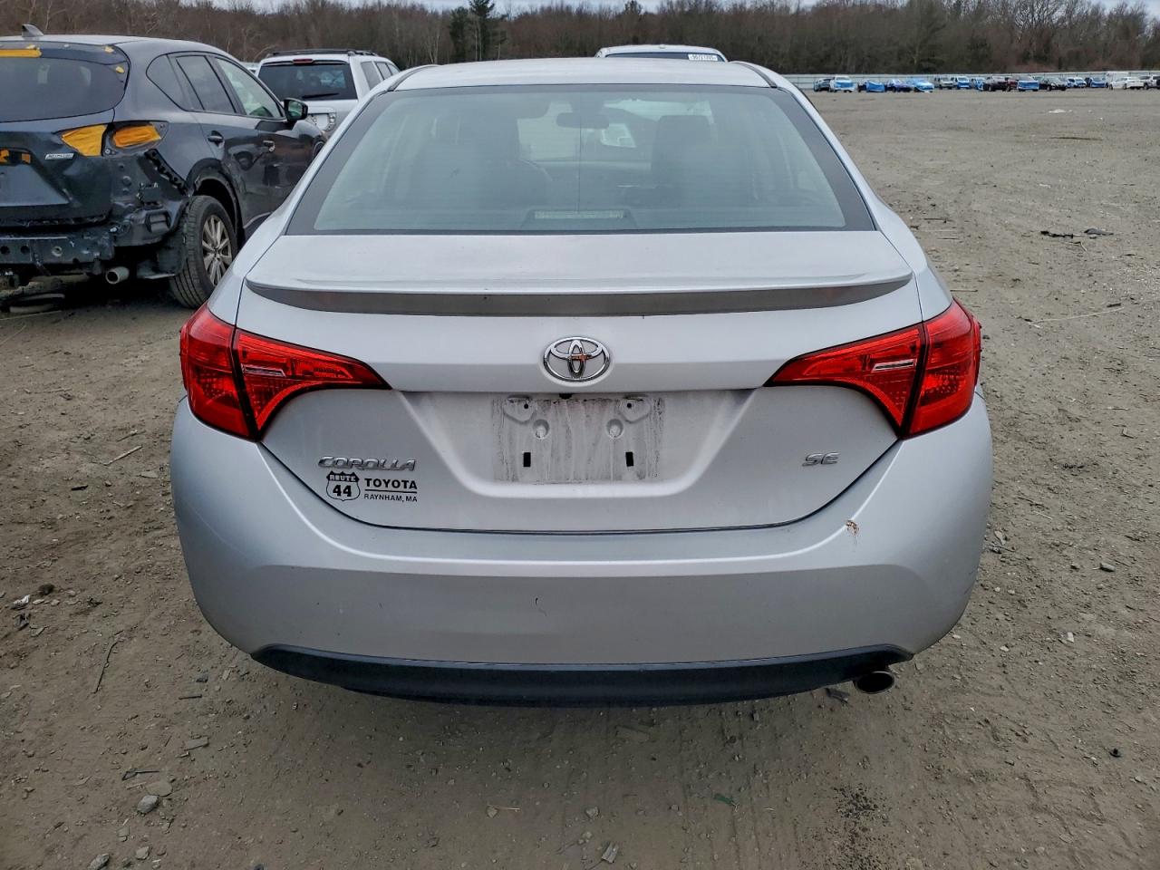 2018 TOYOTA COROLLA L photo 6