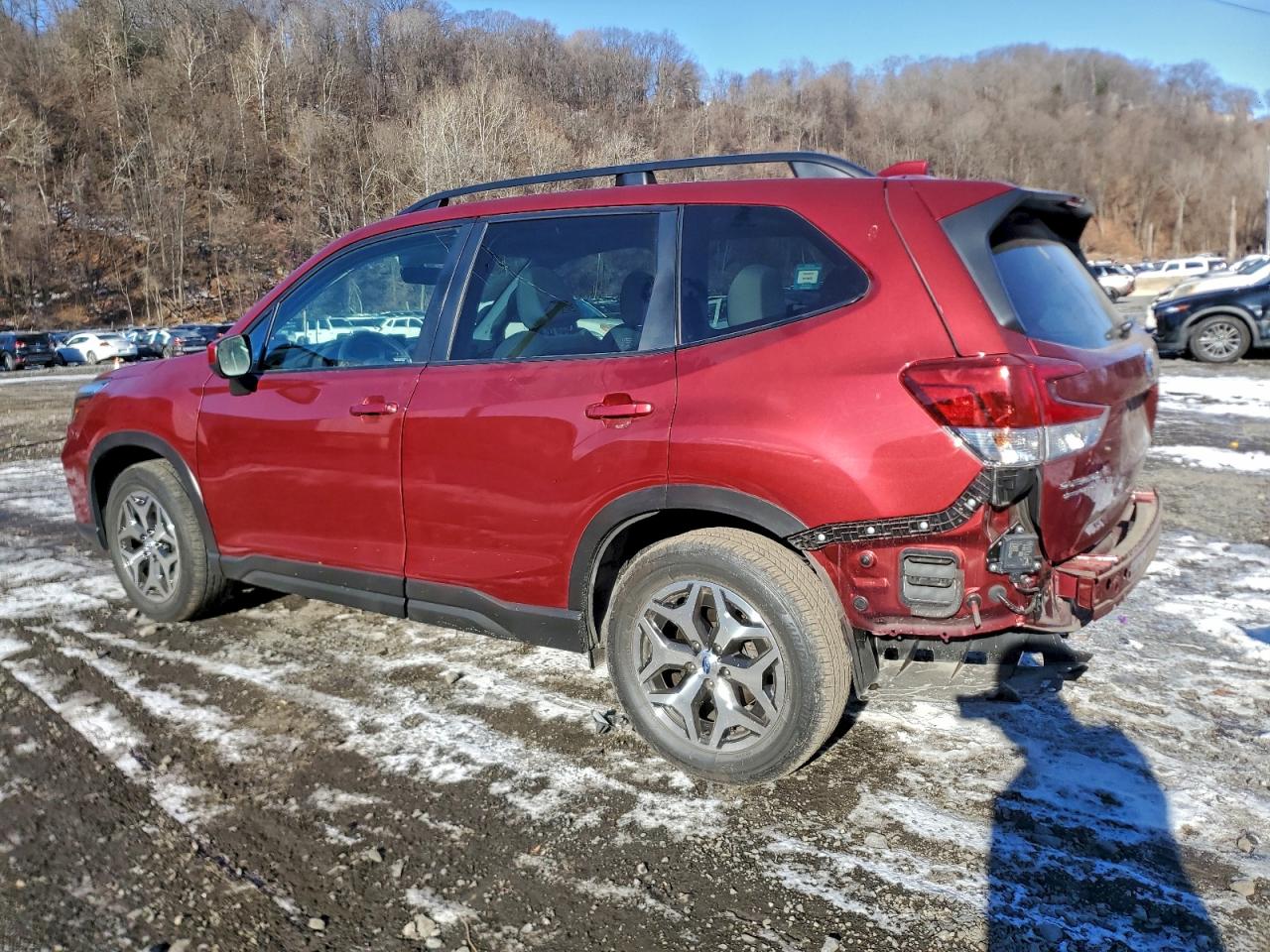 2021 SUBARU FORESTER PREMIUM photo 2