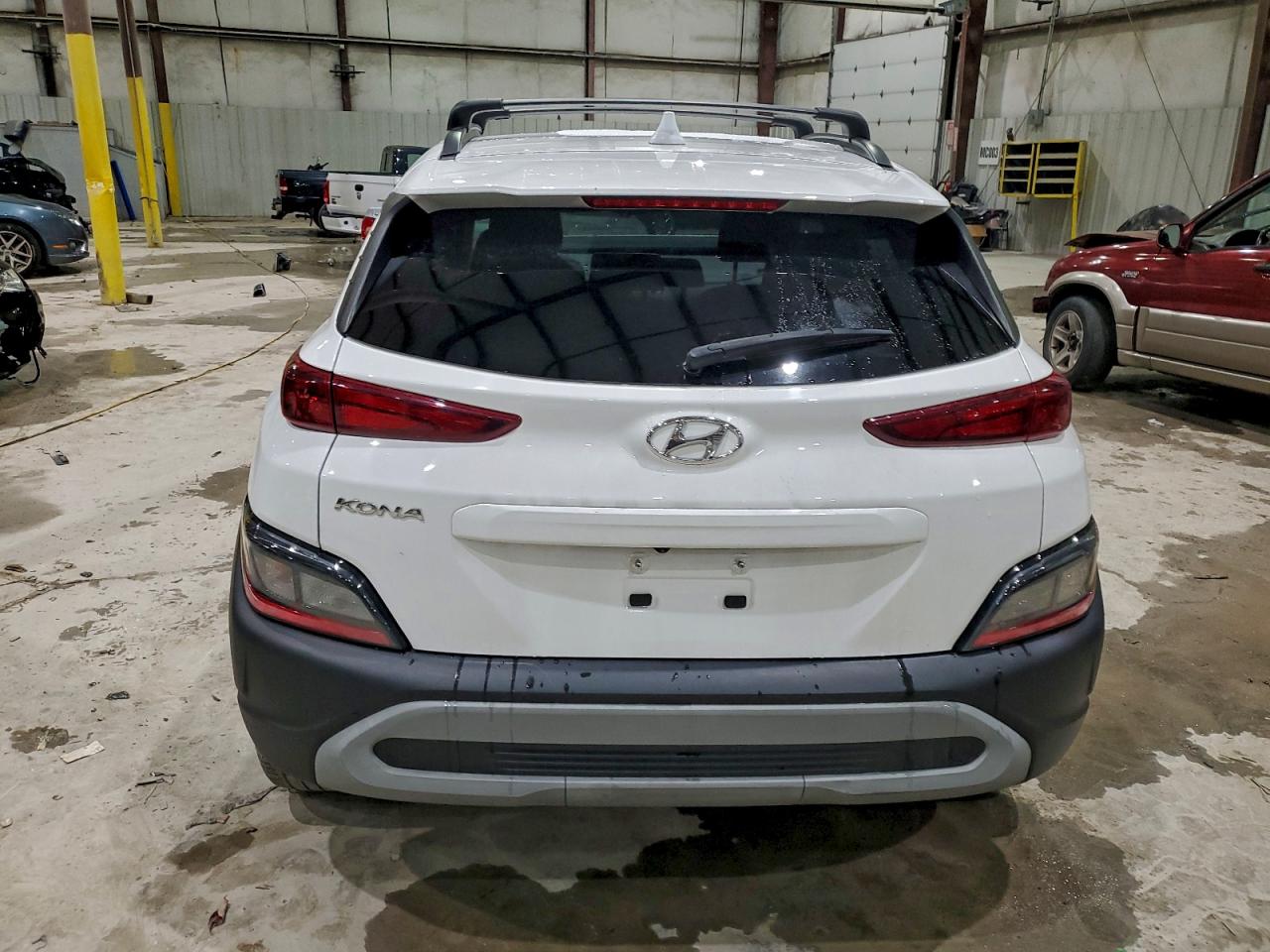 2022 HYUNDAI KONA SEL photo 6