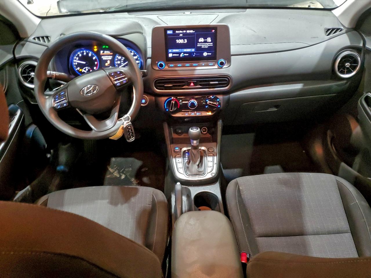 2022 HYUNDAI KONA SEL photo 8