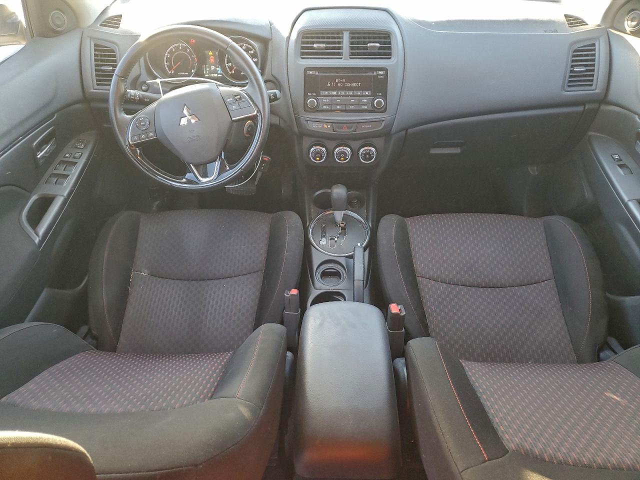 2017 MITSUBISHI OUTLANDER SPORT ES photo 8