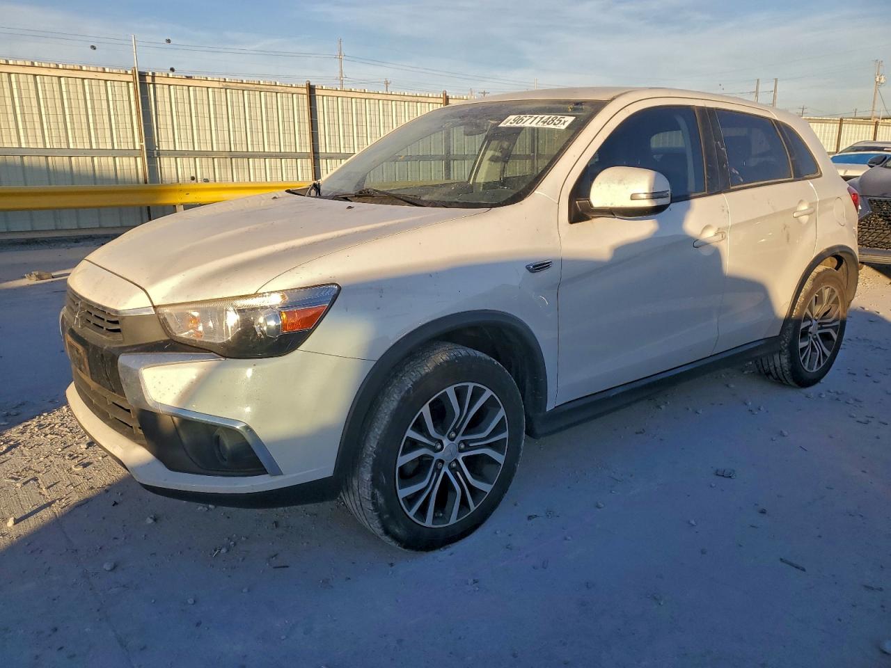 2017 MITSUBISHI OUTLANDER SPORT ES — MINOR DENT/SCRATCHES damage — photo 1