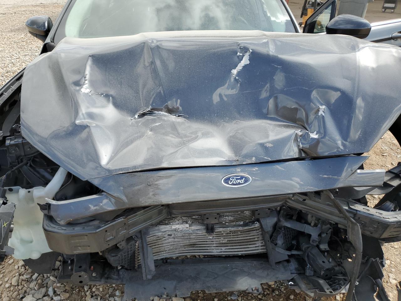 2020 FORD FUSION SE photo 11