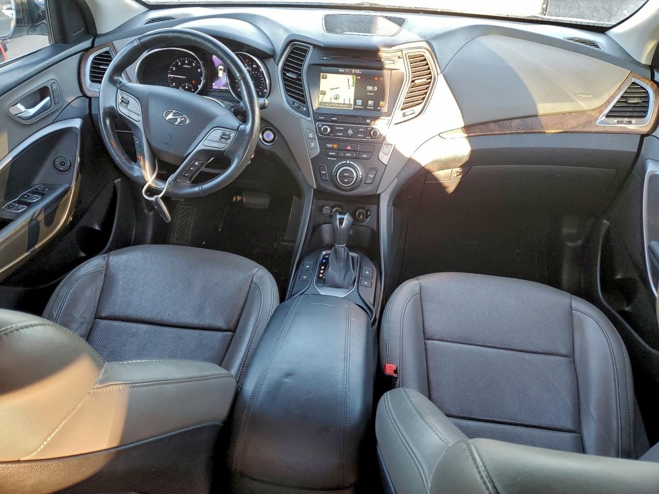 2018 HYUNDAI SANTA FE SPORT photo 8