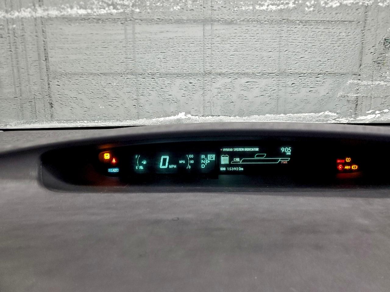 2010 TOYOTA PRIUS photo 17
