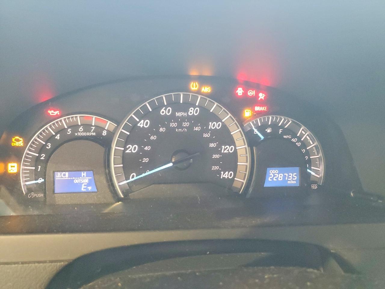 2012 TOYOTA CAMRY BASE photo 9