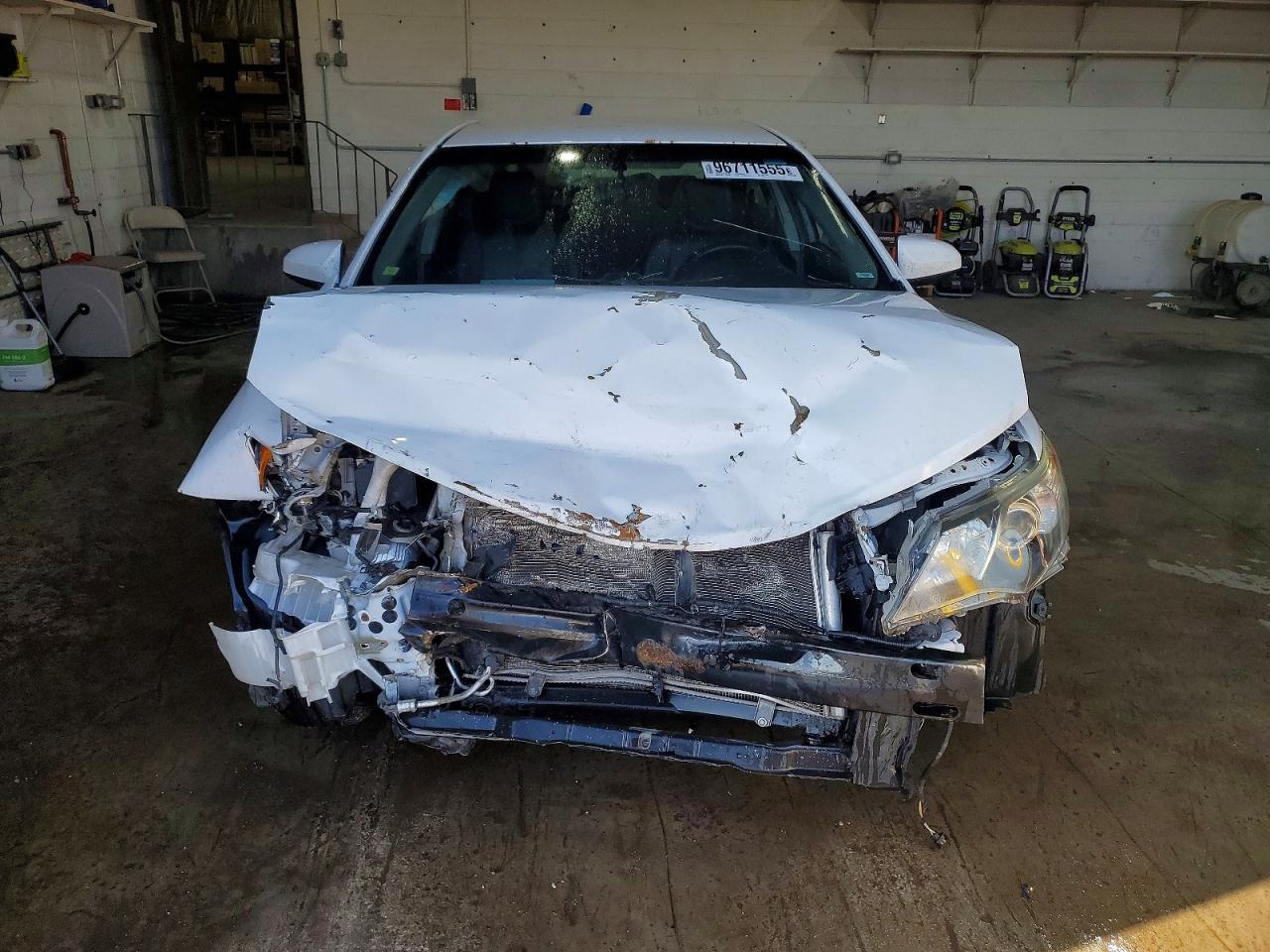 2012 TOYOTA CAMRY BASE photo 5