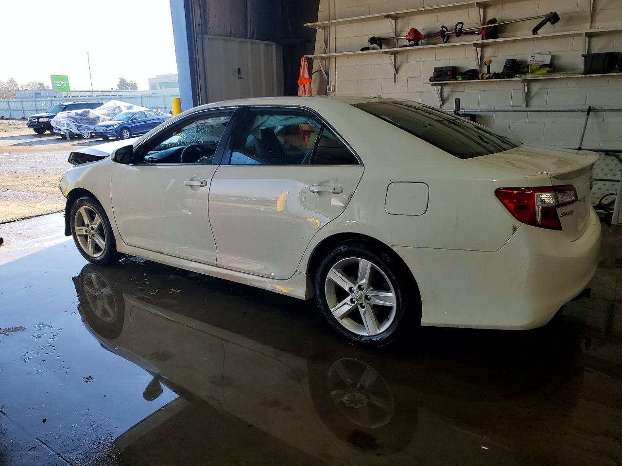 2012 TOYOTA CAMRY BASE photo 2