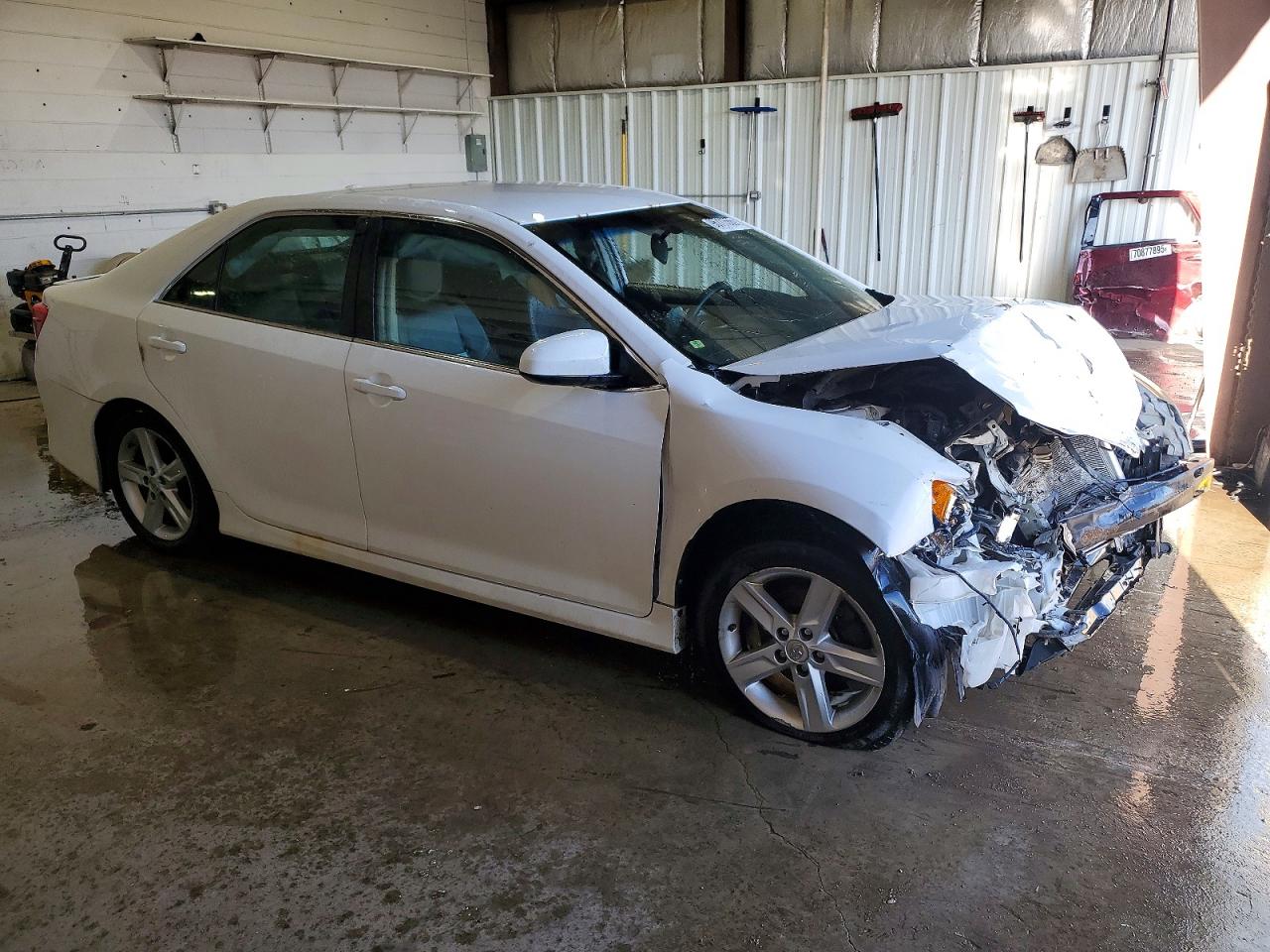 2012 TOYOTA CAMRY BASE photo 4