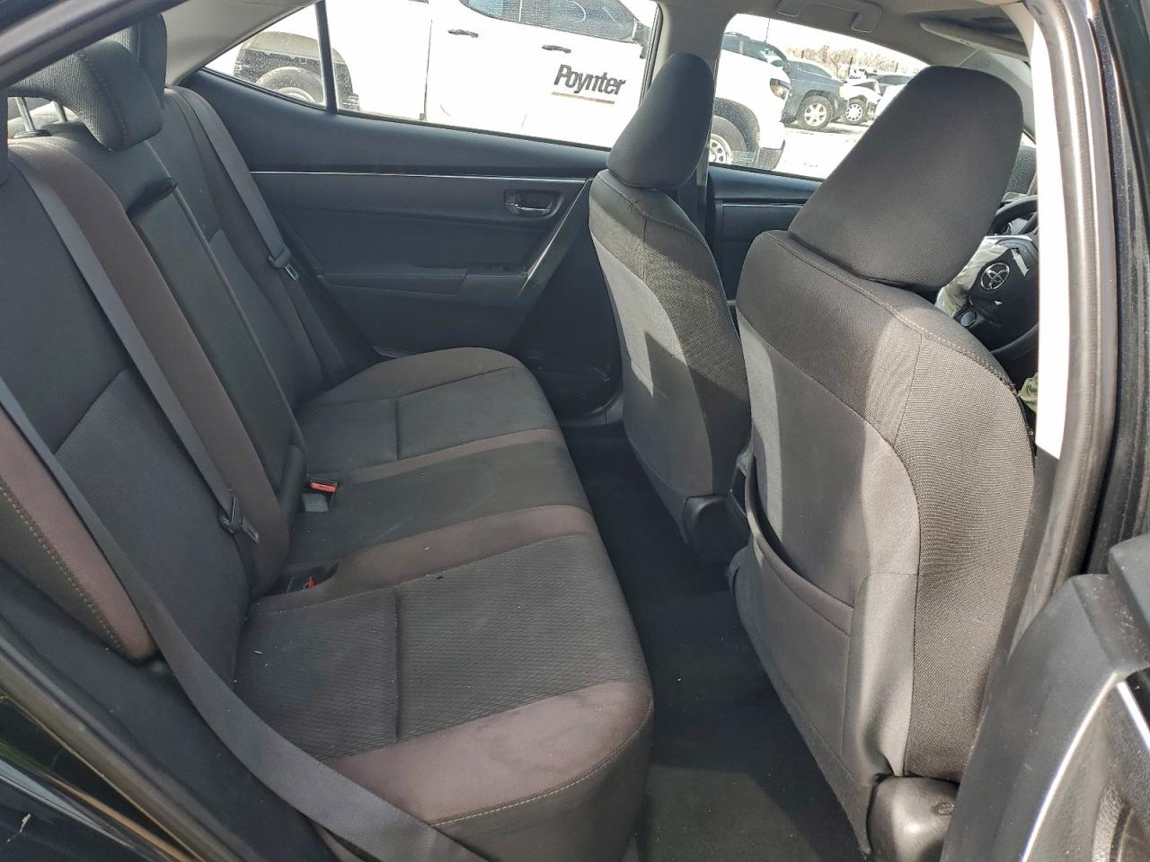 2018 TOYOTA COROLLA L photo 10