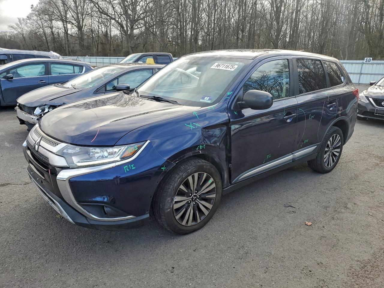 2019 MITSUBISHI OUTLANDER