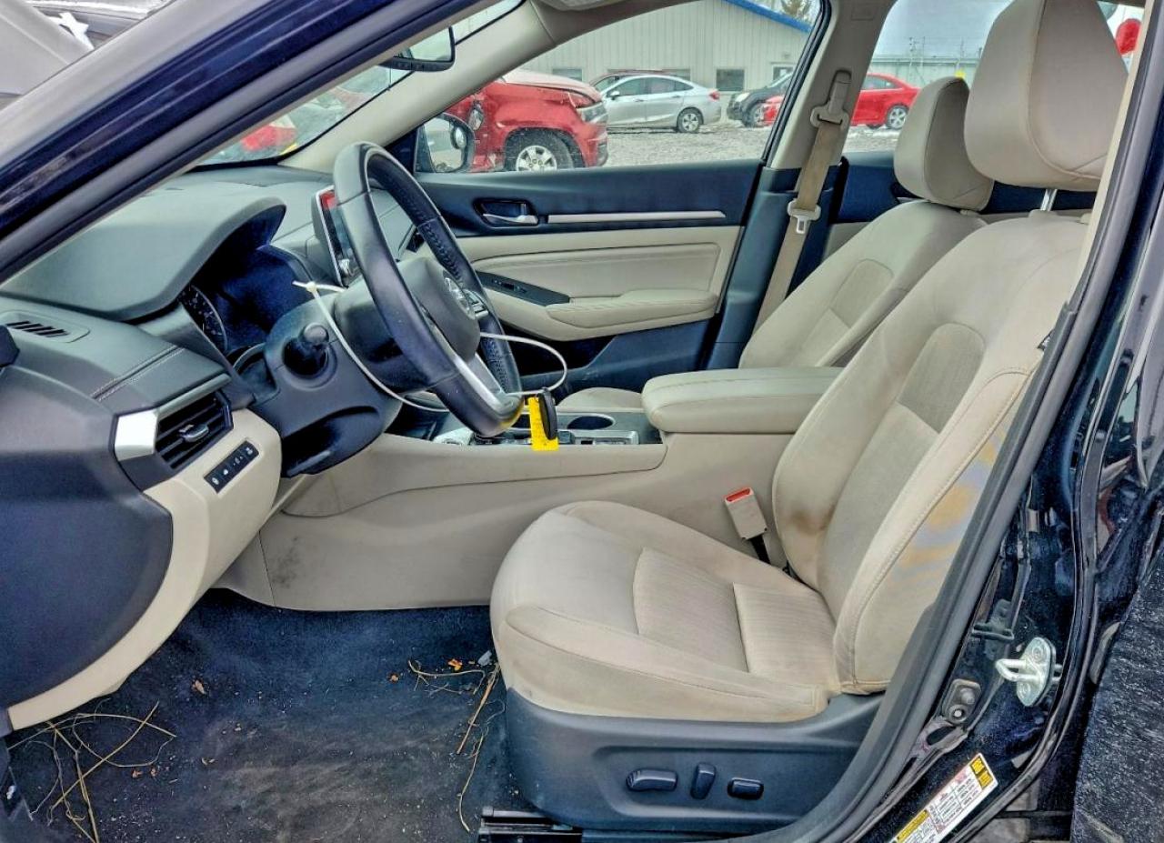 2019 NISSAN ALTIMA SV photo 19