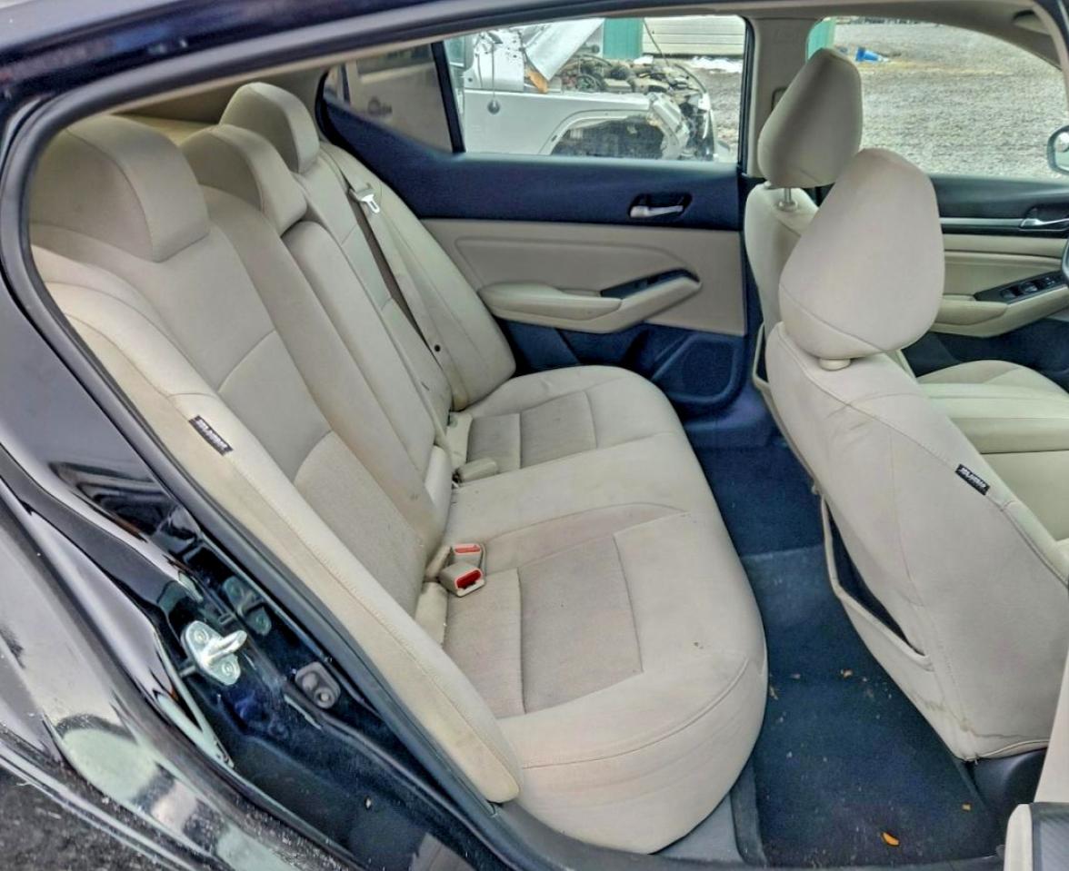 2019 NISSAN ALTIMA SV photo 28