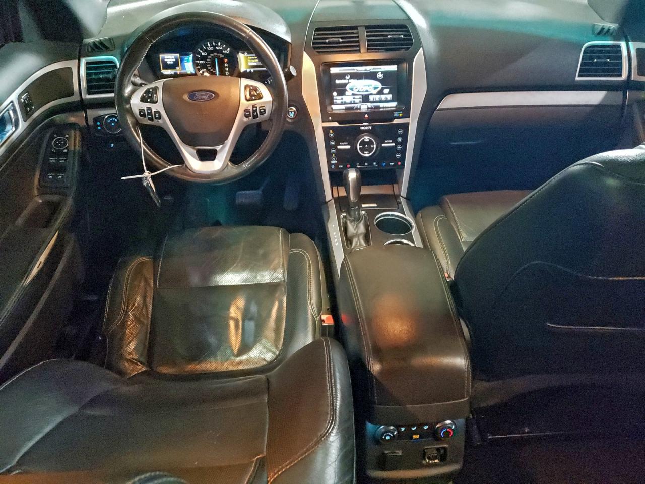 2014 FORD EXPLORER SPORT photo 29