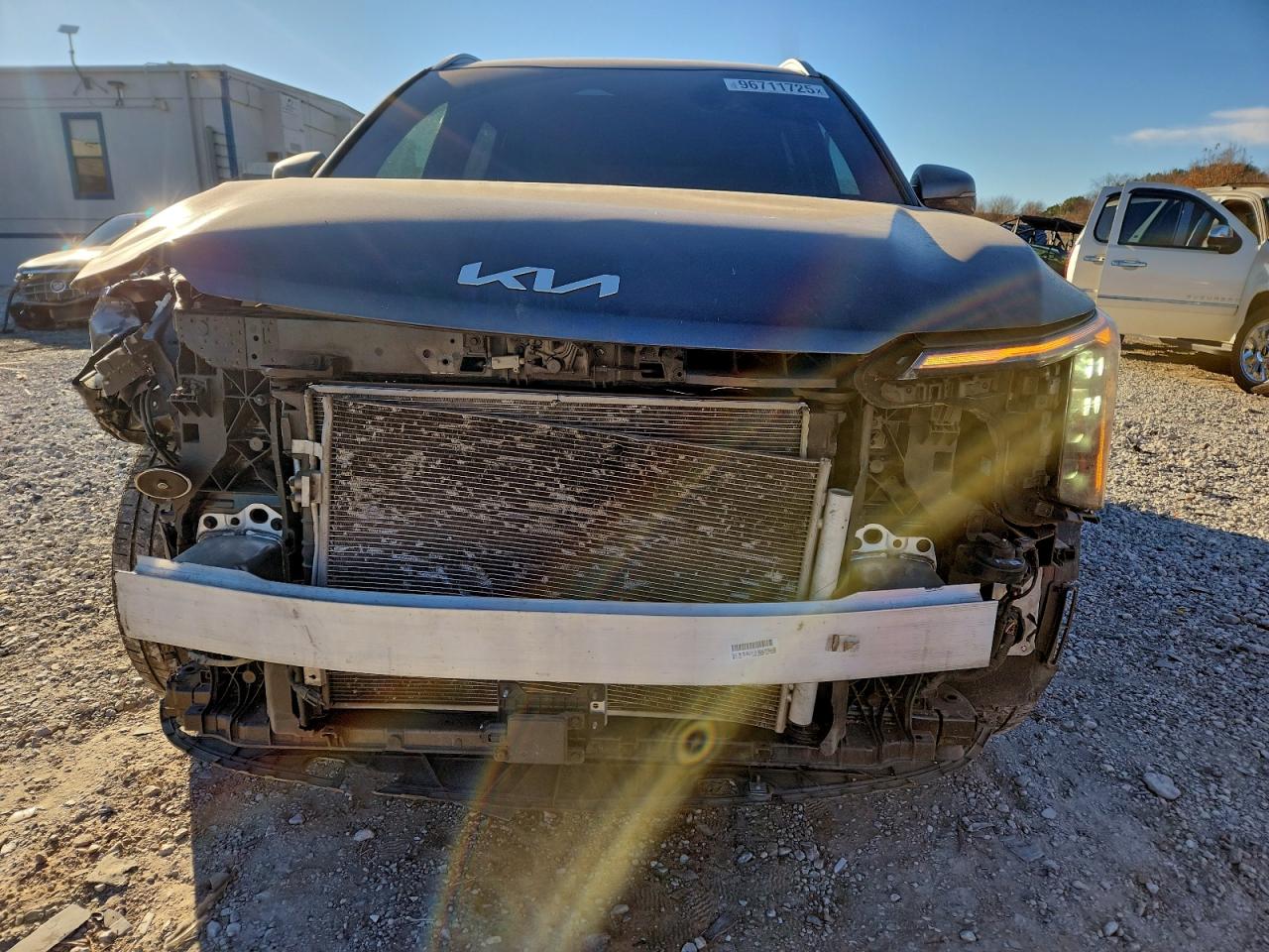 2024 KIA SORENTO S photo 5
