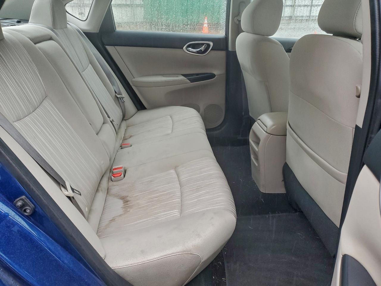 2016 NISSAN SENTRA S photo 10