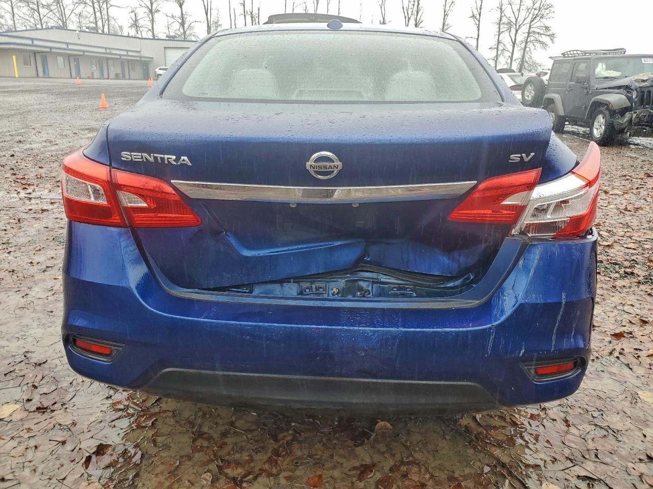 2016 NISSAN SENTRA S photo 6