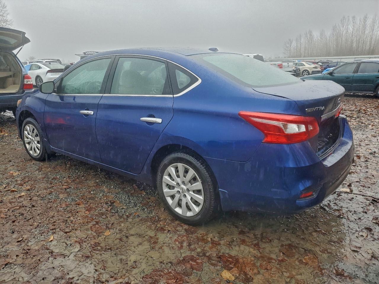 2016 NISSAN SENTRA S photo 2