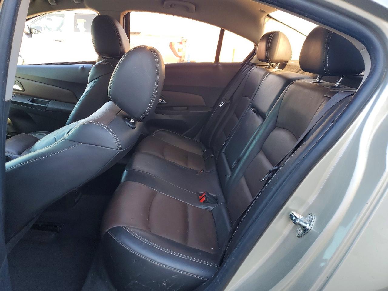 2016 CHEVROLET CRUZE LIMITED LT photo 10