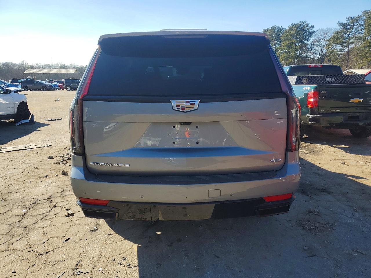 2024 CADILLAC ESCALADE photo 11