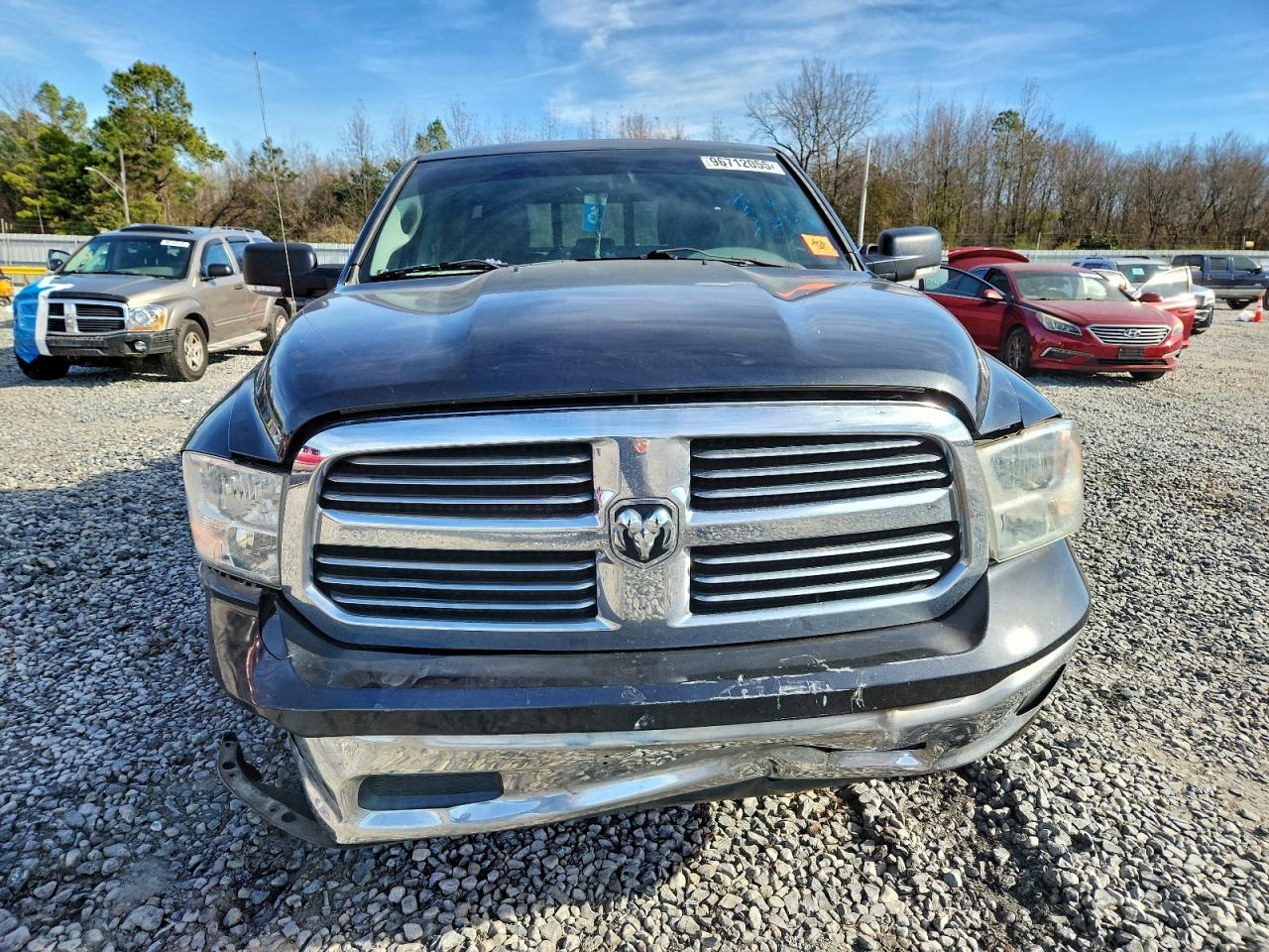 2014 RAM 1500 SLT photo 5