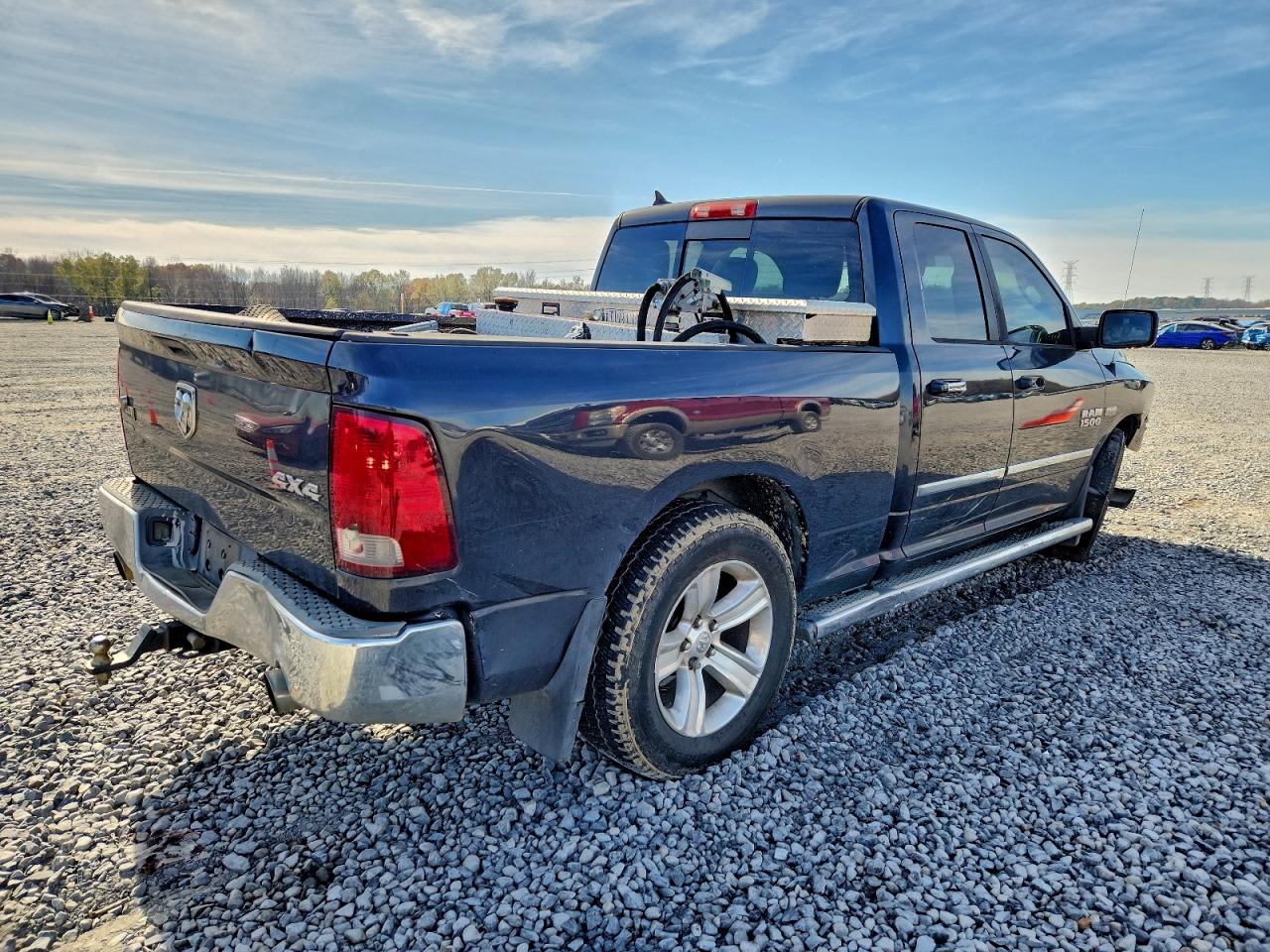 2014 RAM 1500 SLT photo 3