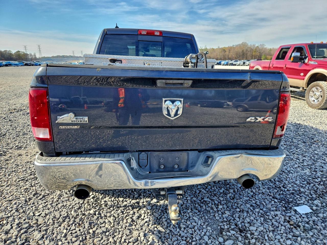 2014 RAM 1500 SLT photo 6