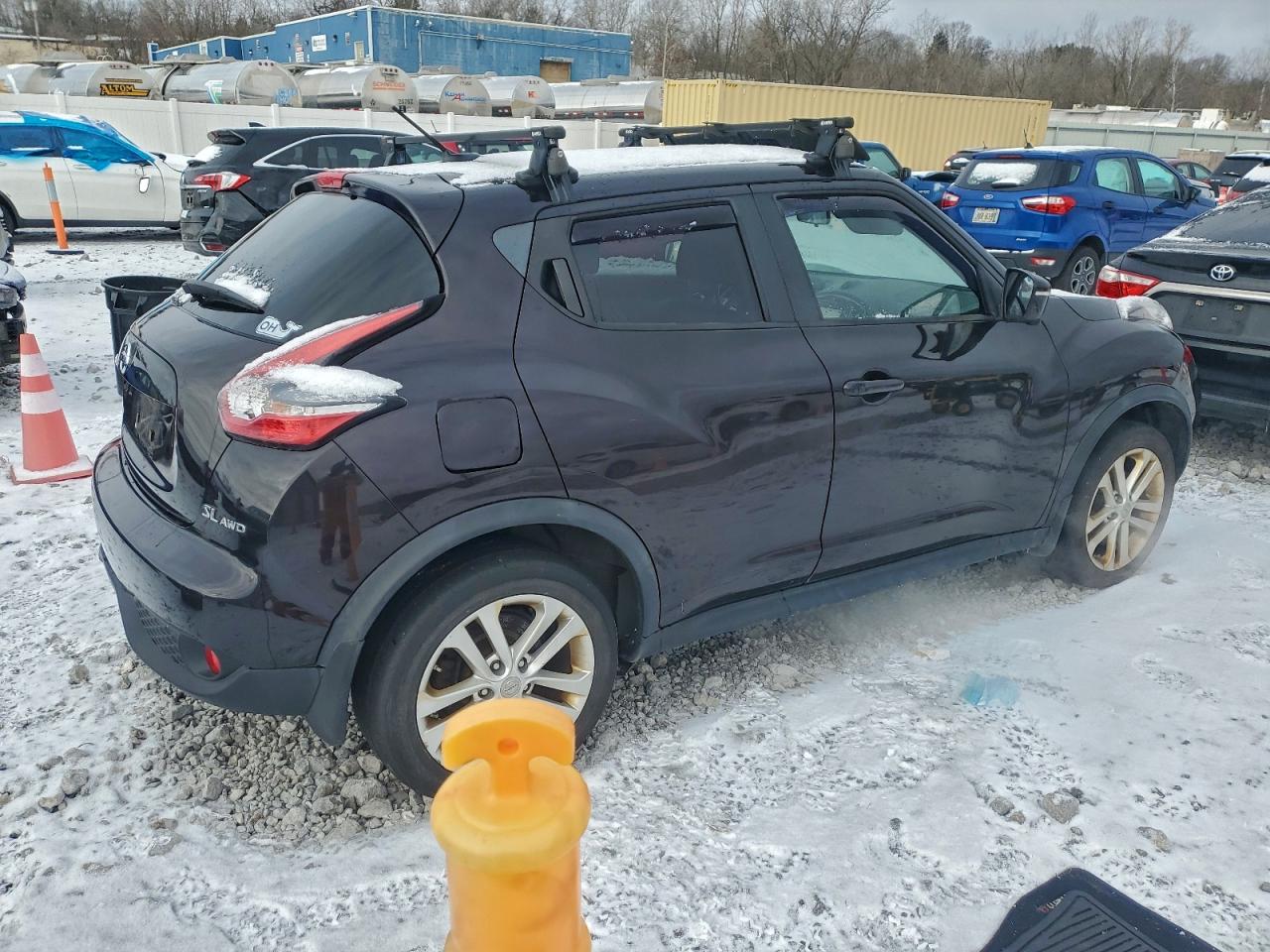 2015 NISSAN JUKE S photo 3