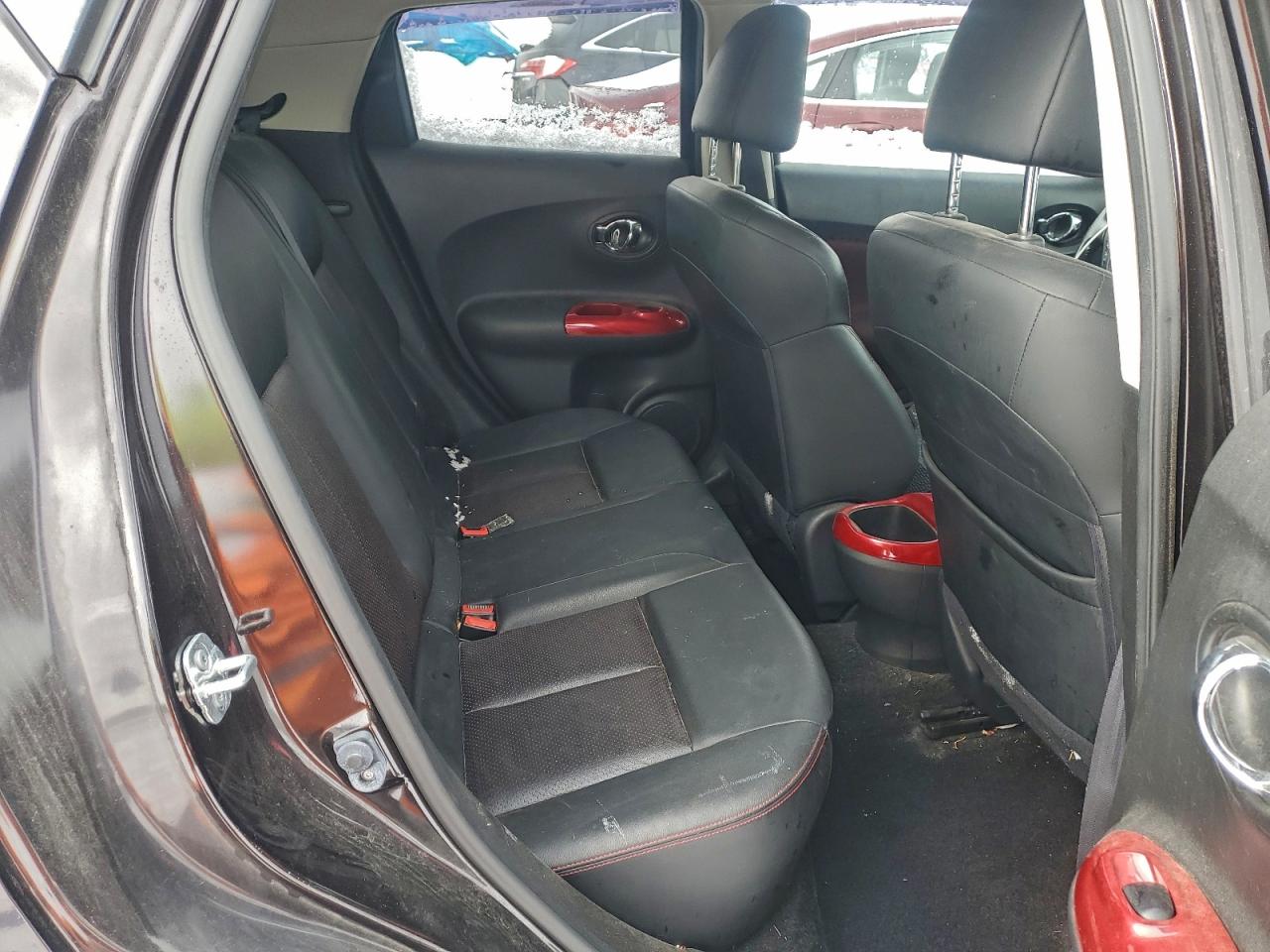2015 NISSAN JUKE S photo 11