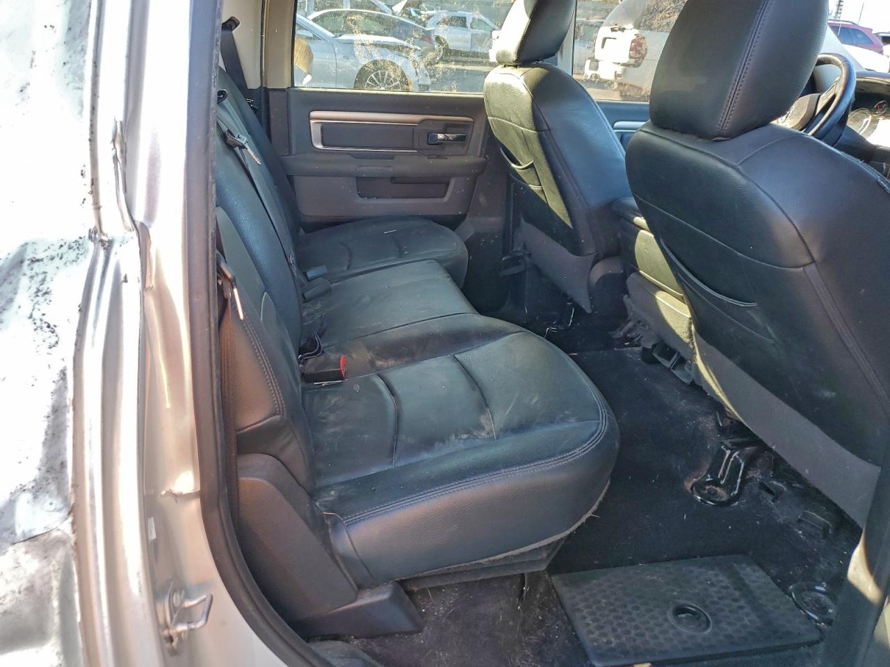 2016 RAM 1500 SLT photo 10