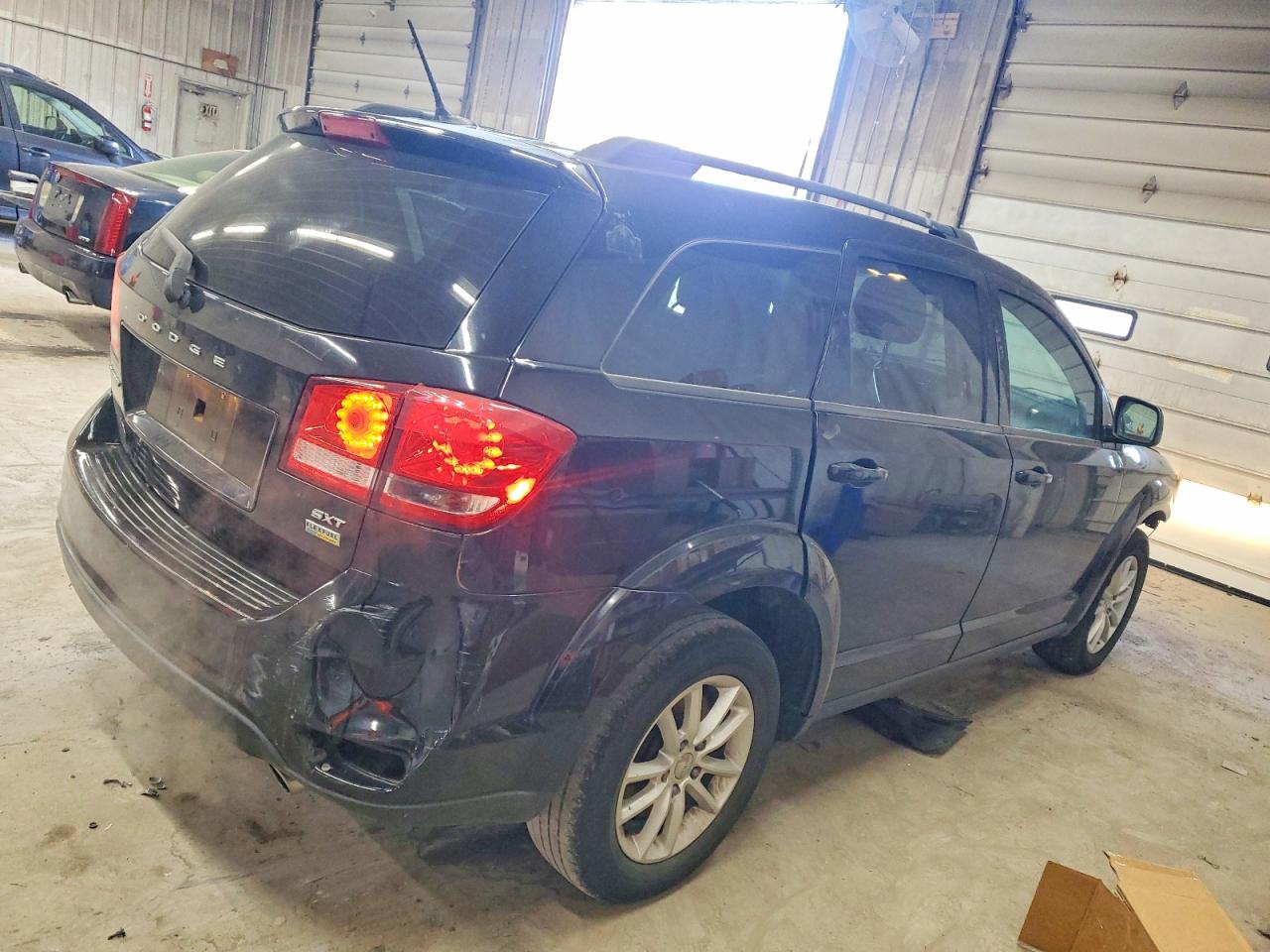 2017 DODGE JOURNEY SXT photo 3