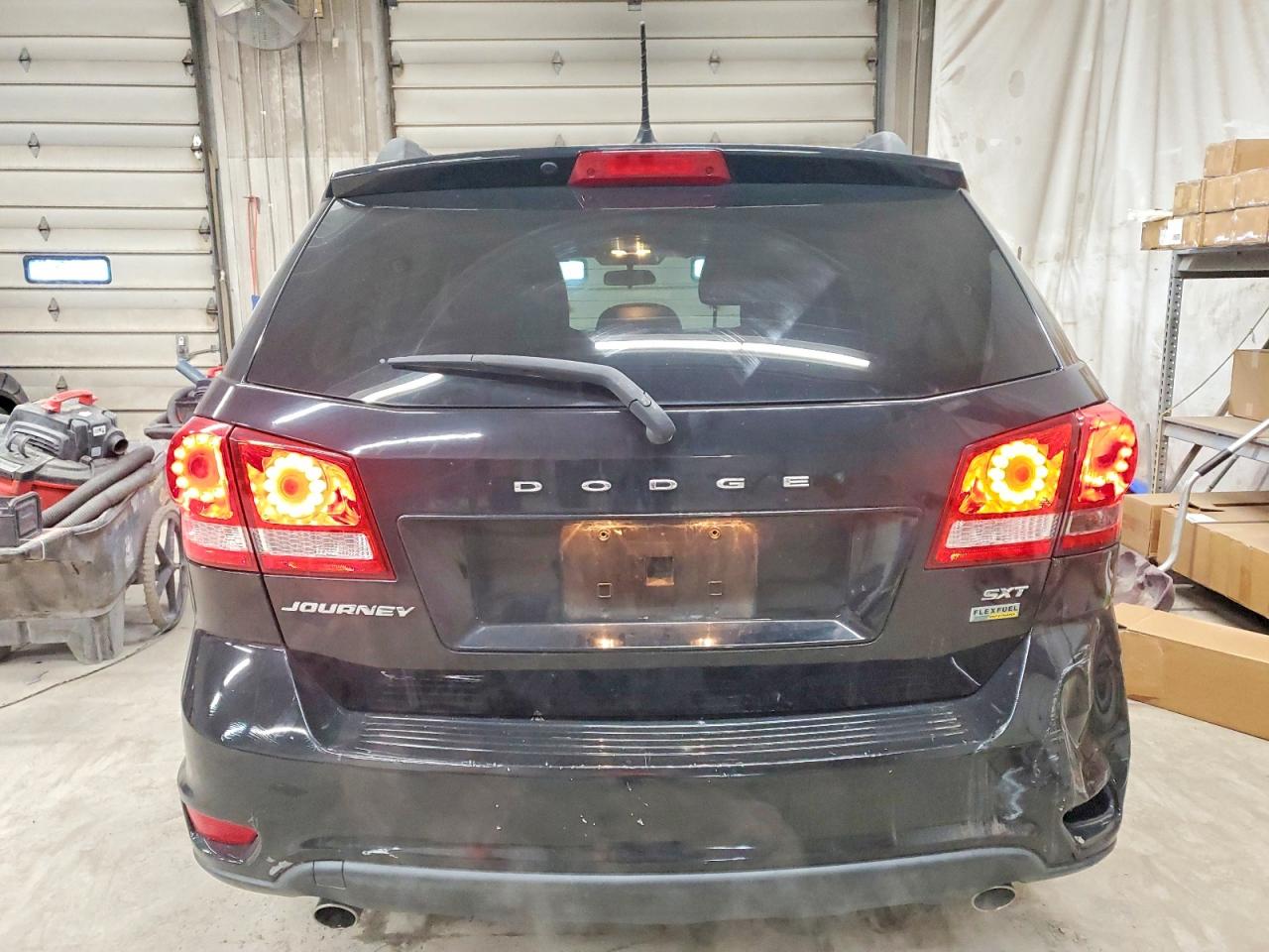 2017 DODGE JOURNEY SXT photo 6