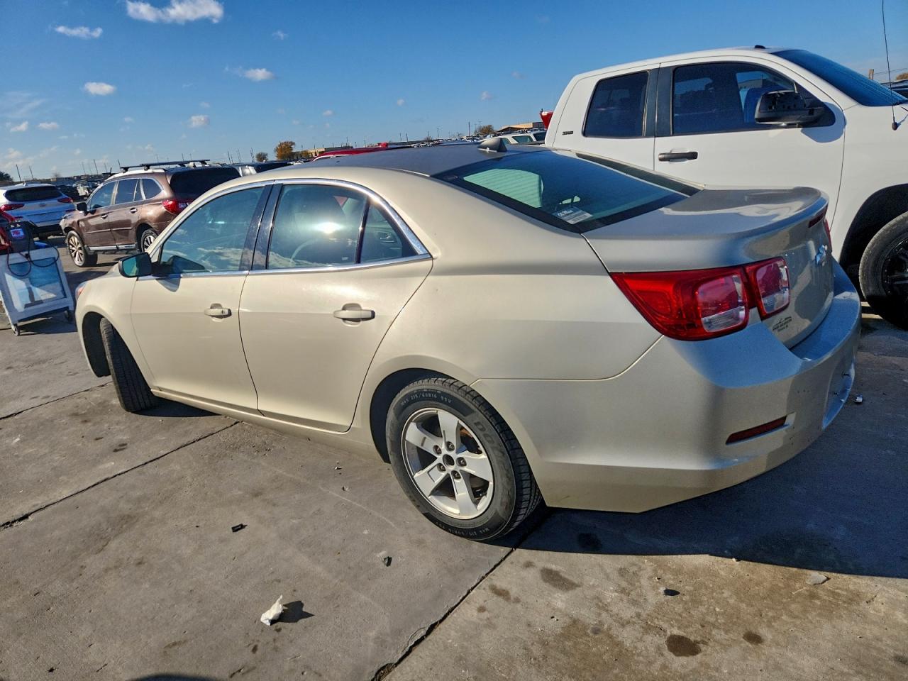 2013 CHEVROLET MALIBU LS photo 2