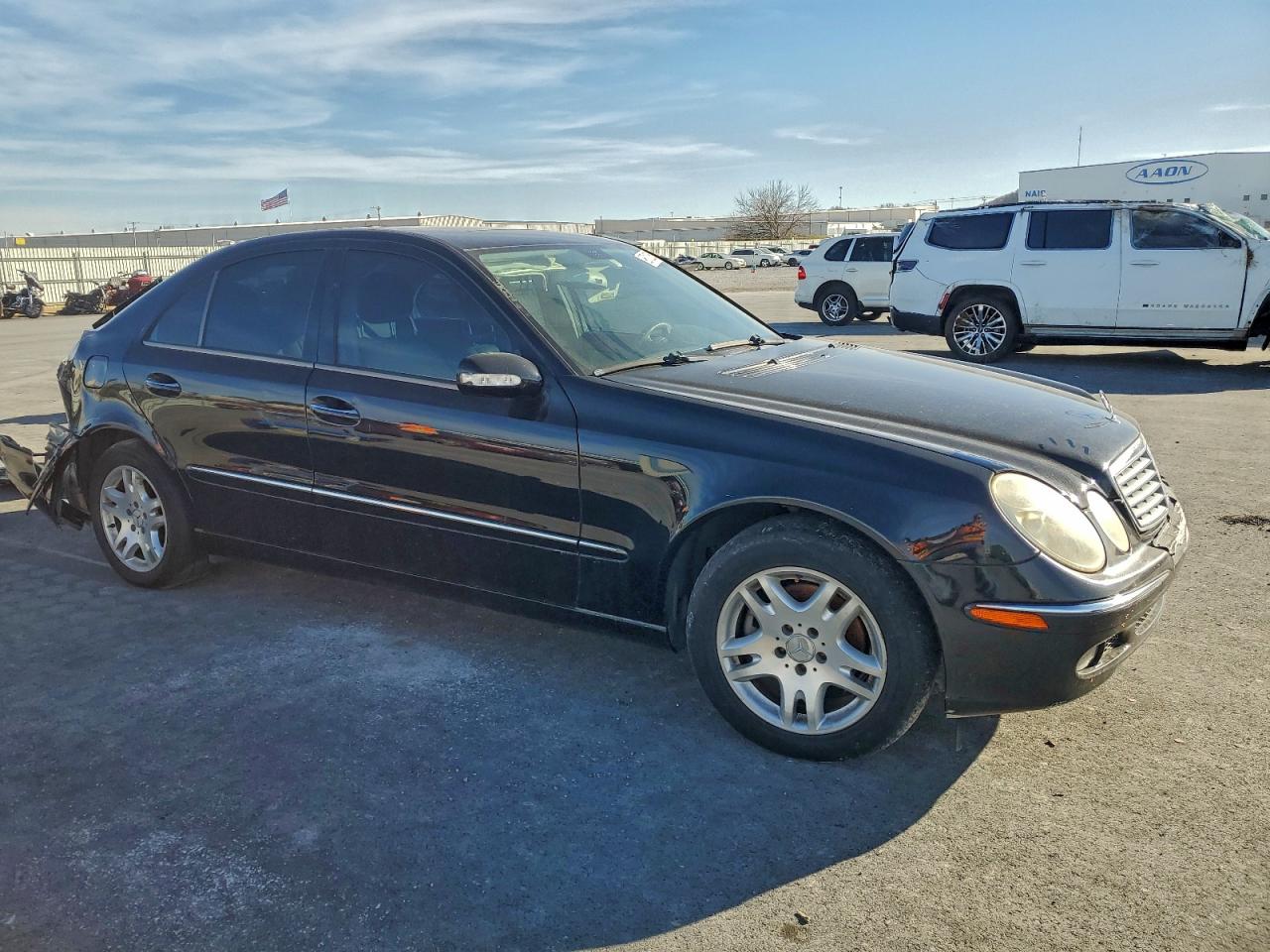 2005 MERCEDES-BENZ E 320 photo 4