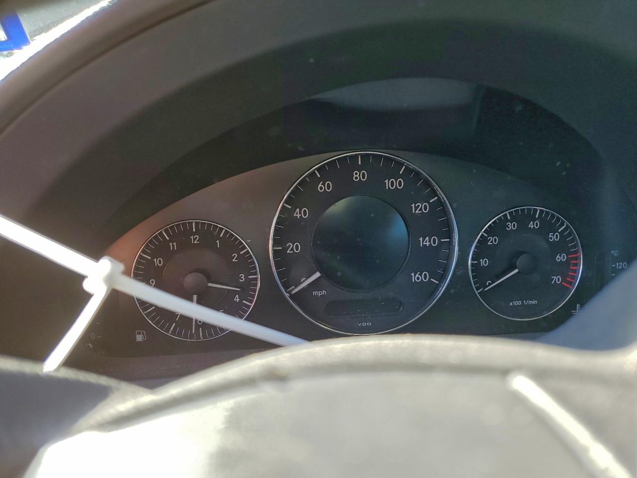 2005 MERCEDES-BENZ E 320 photo 9