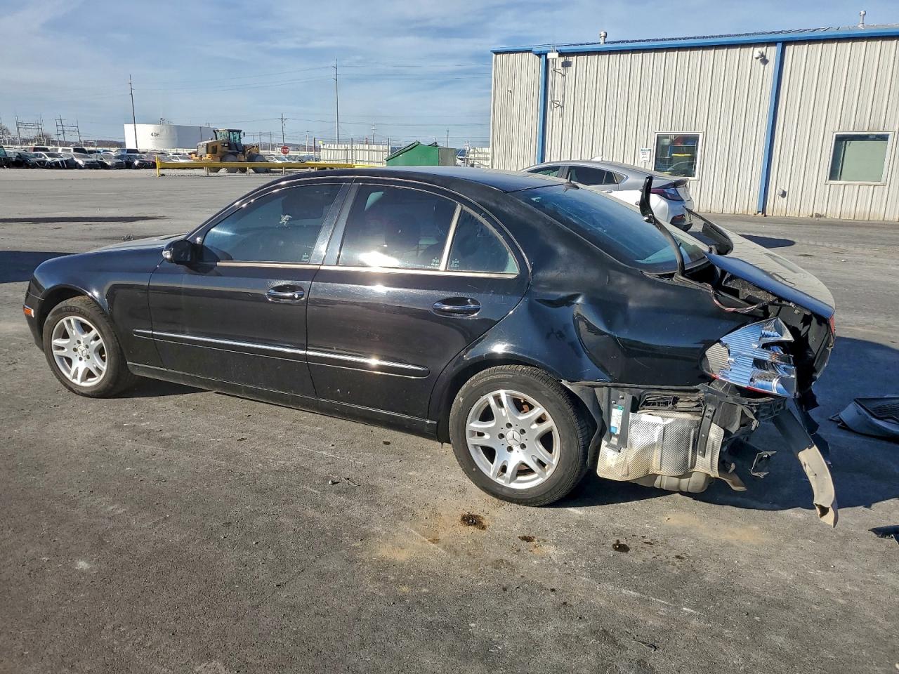 2005 MERCEDES-BENZ E 320 photo 2