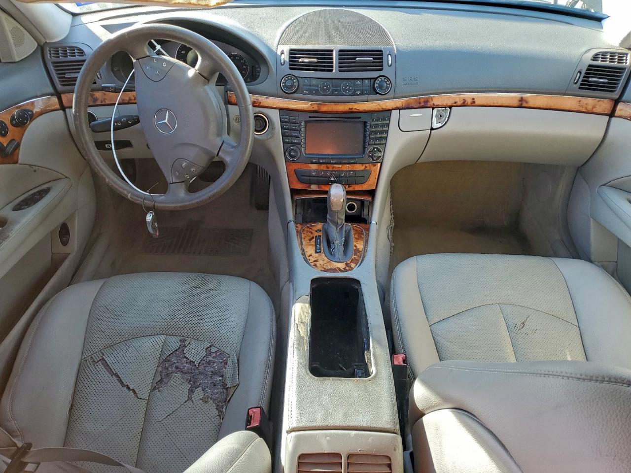 2005 MERCEDES-BENZ E 320 photo 8