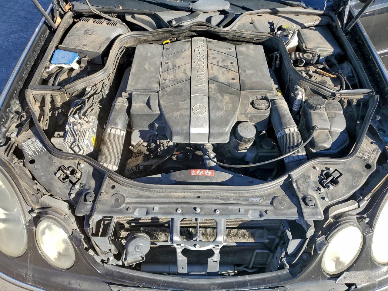 2005 MERCEDES-BENZ E 320 photo 11