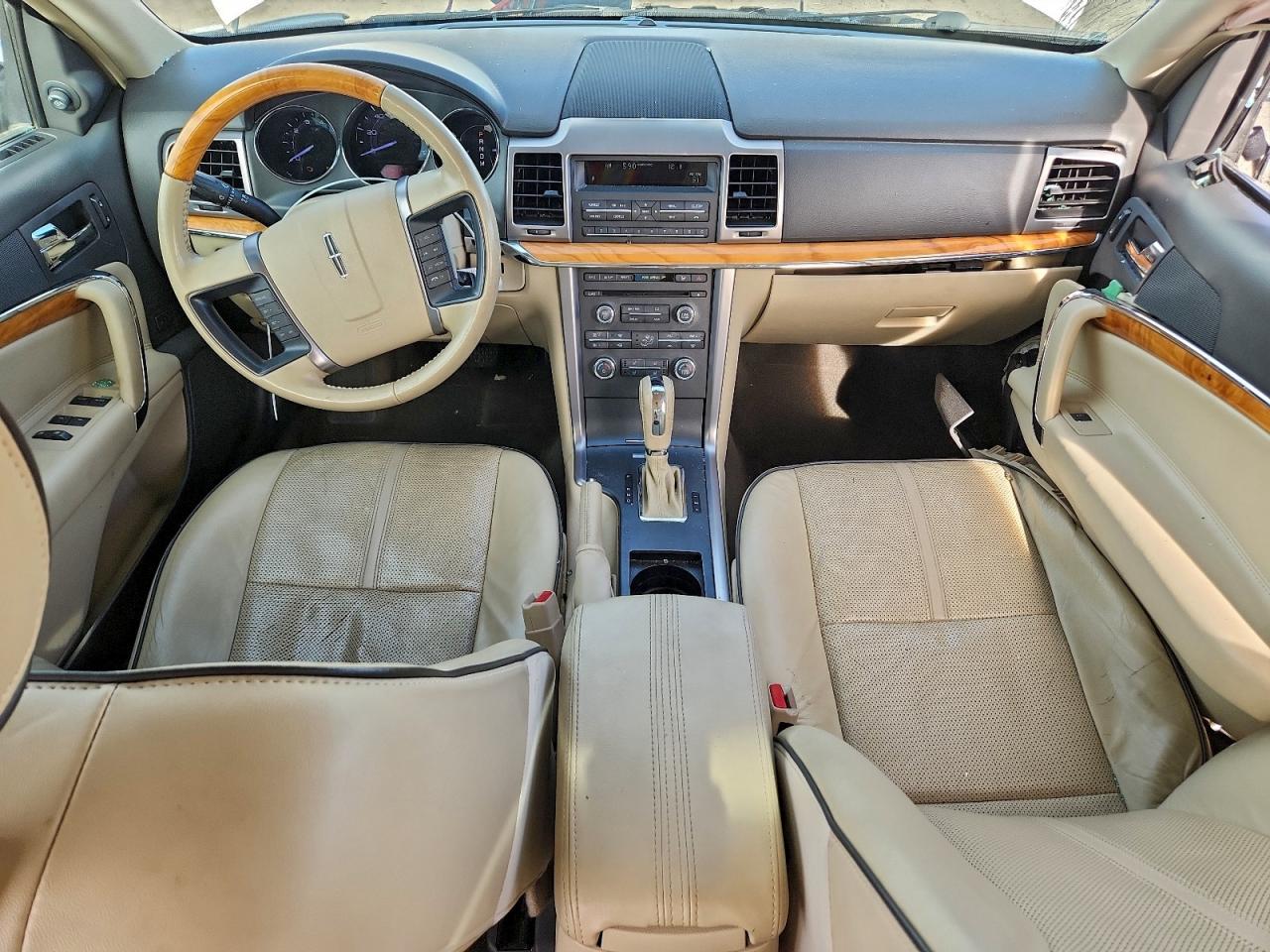 2011 LINCOLN MKZ photo 8
