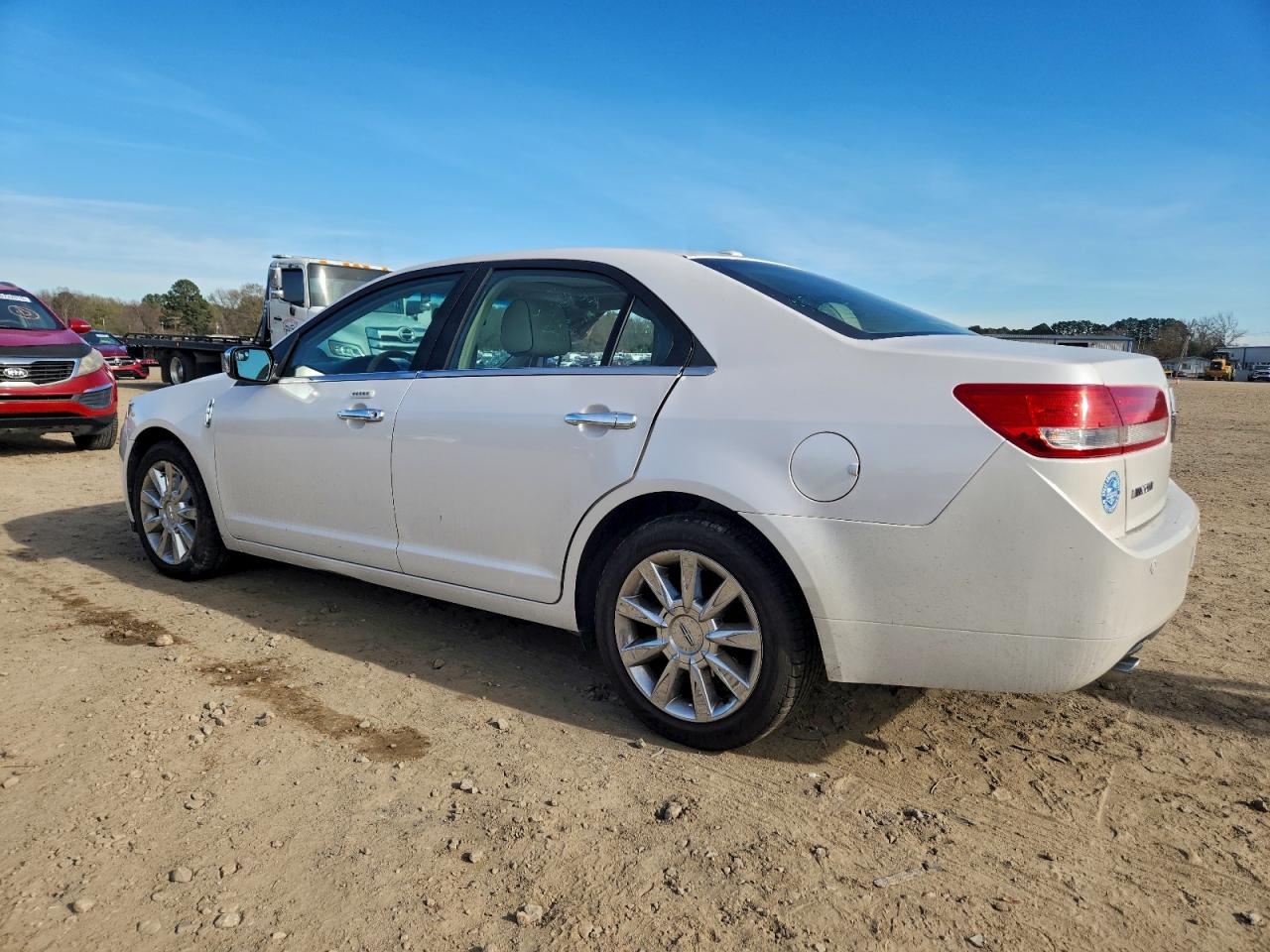 2011 LINCOLN MKZ photo 2