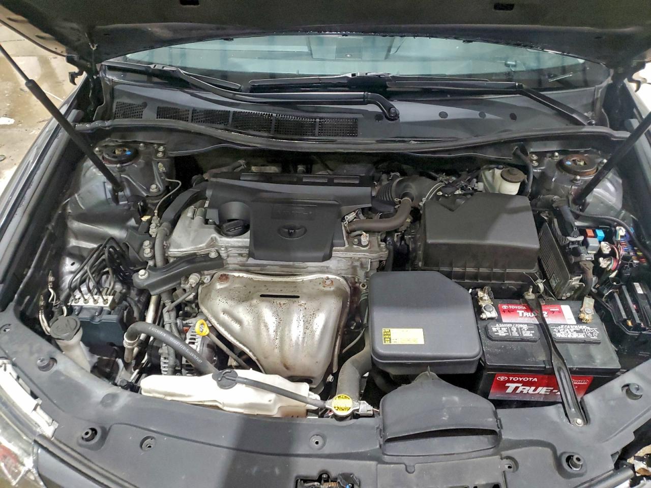 2012 TOYOTA CAMRY BASE photo 11