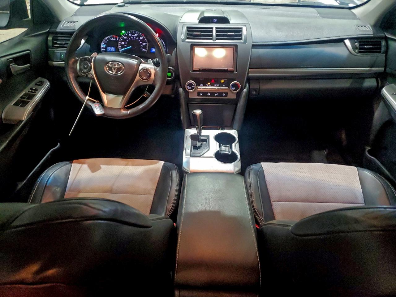 2012 TOYOTA CAMRY BASE photo 8