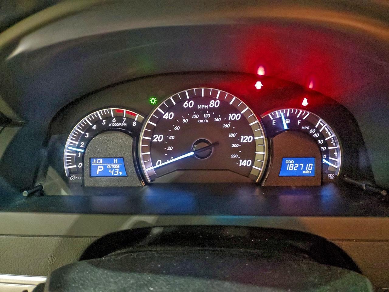 2012 TOYOTA CAMRY BASE photo 9
