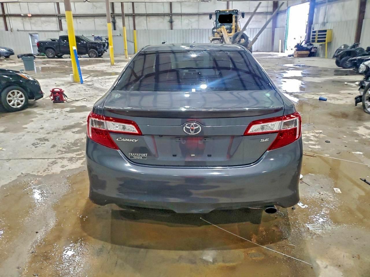 2012 TOYOTA CAMRY BASE photo 6