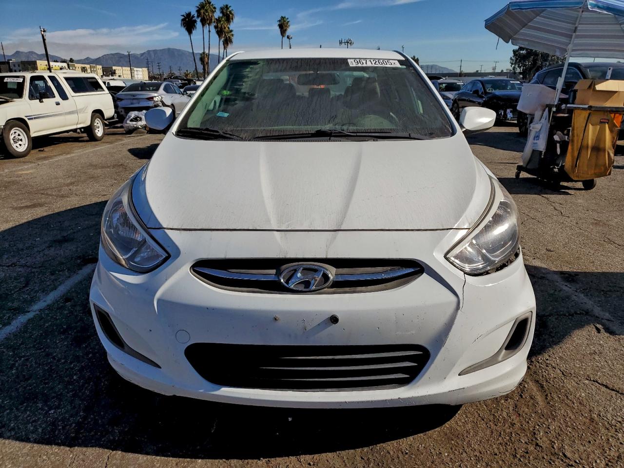 2017 HYUNDAI ACCENT SE photo 5
